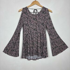 American Eagle Outfitters Women’s Soft & Sexy Bell Sleeve Paisley Top M Pink